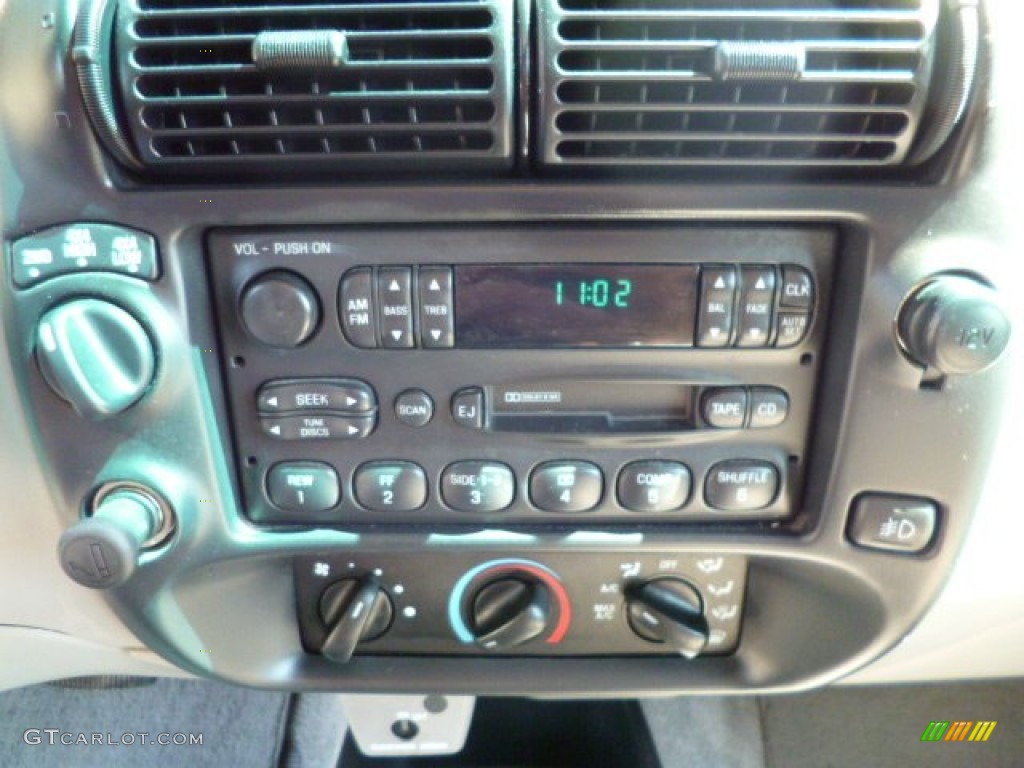 1997 Ford Ranger XLT Extended Cab 4x4 Controls Photo #81925850