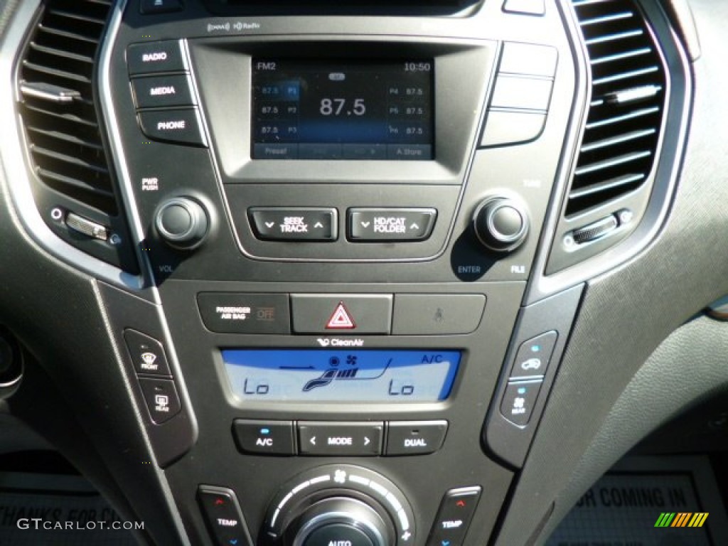 2013 Hyundai Santa Fe Limited AWD Controls Photo #81926083