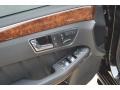 Black - E 350 4Matic Sedan Photo No. 17