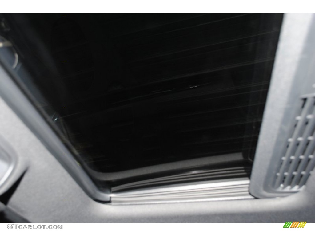 2010 GTI 2 Door - Carbon Grey Steel / Interlagos Plaid Cloth photo #28