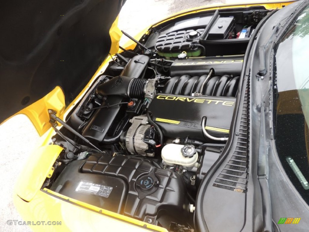 2001 Chevrolet Corvette Coupe 5.7 Liter OHV 16-Valve LS1 V8 Engine Photo #81929536