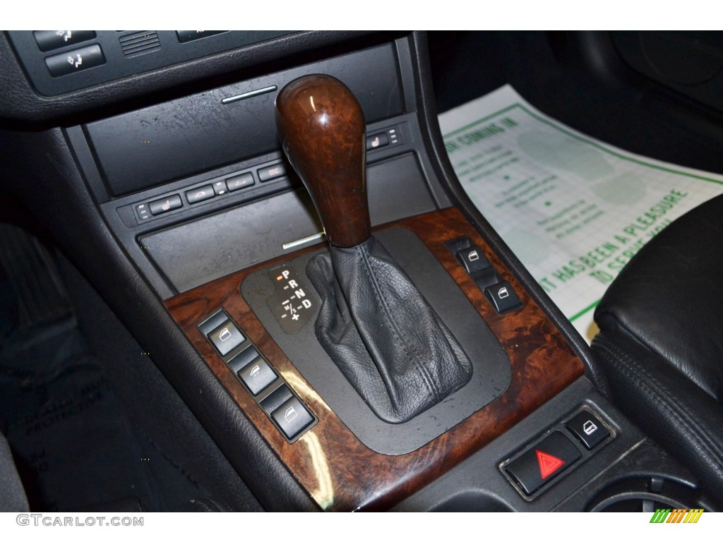 2004 3 Series 325i Convertible - Jet Black / Black photo #20