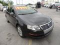 United Gray 2008 Volkswagen Passat Komfort Wagon