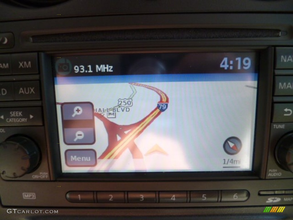 2011 Rogue SL AWD - Pearl White / Gray photo #13