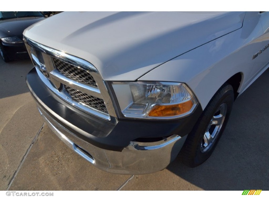 2011 Ram 1500 ST Crew Cab - Bright White / Dark Slate Gray/Medium Graystone photo #12