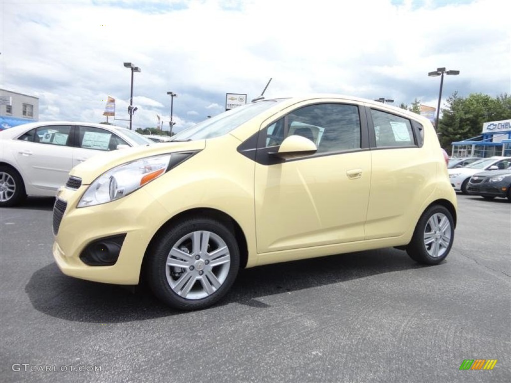 Lemonade (Yellow) 2013 Chevrolet Spark LS Exterior Photo #81937851