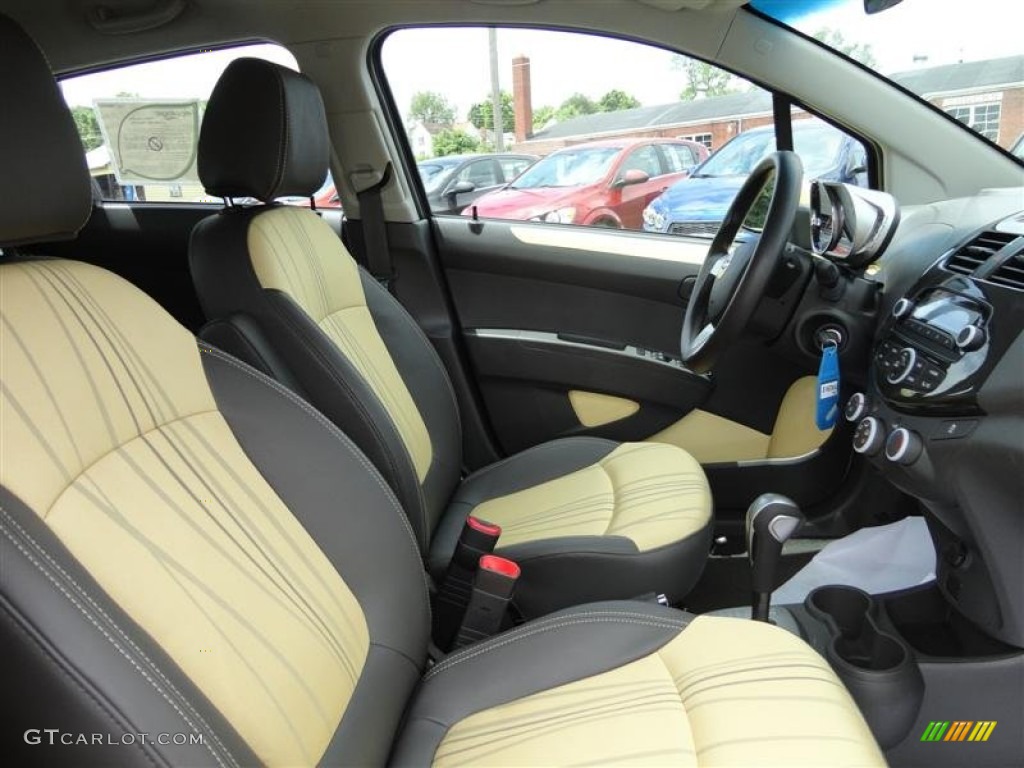 2013 Chevrolet Spark LS Front Seat Photo #81937951