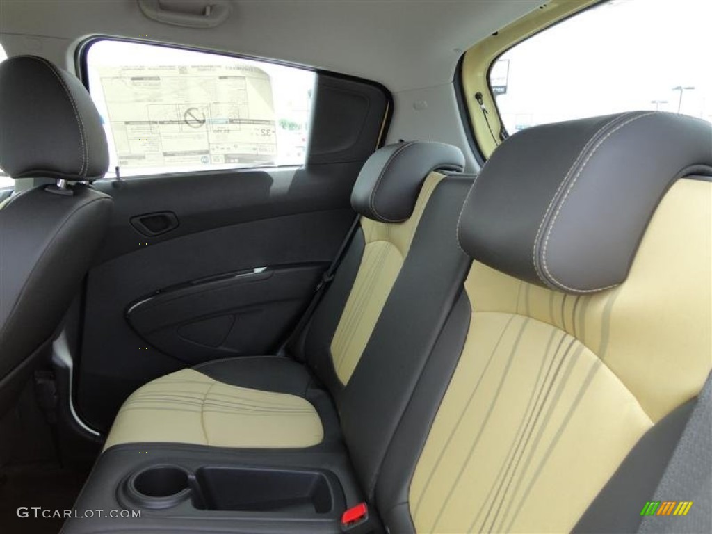 Yellow/Yellow Interior 2013 Chevrolet Spark LS Photo #81937987