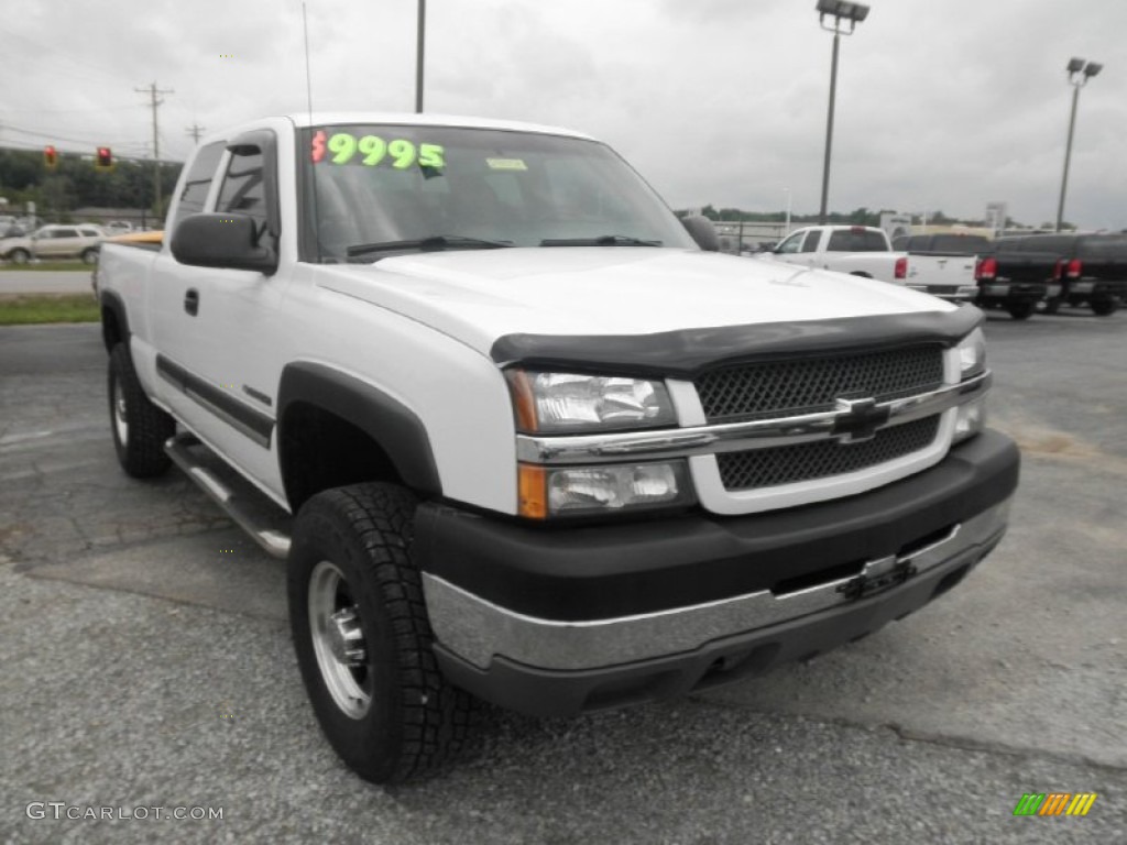 2003 Silverado 2500HD Extended Cab 4x4 - Summit White / Dark Charcoal photo #2