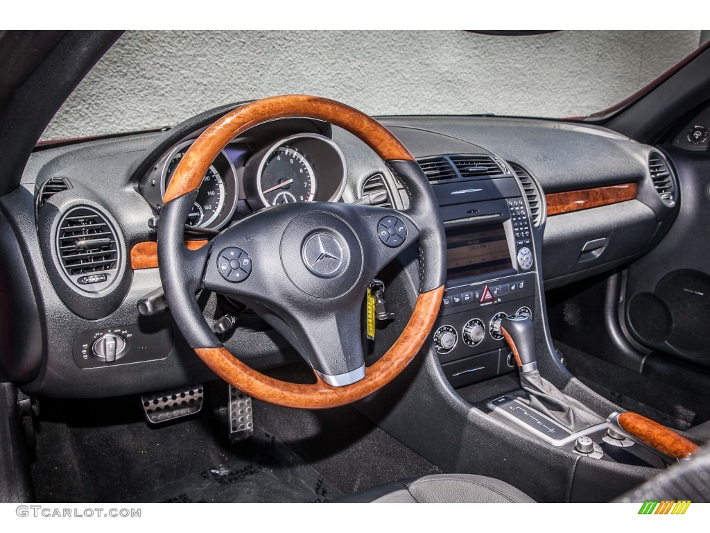 2009 Mercedes-Benz SLK 350 Roadster Black Dashboard Photo #81942103