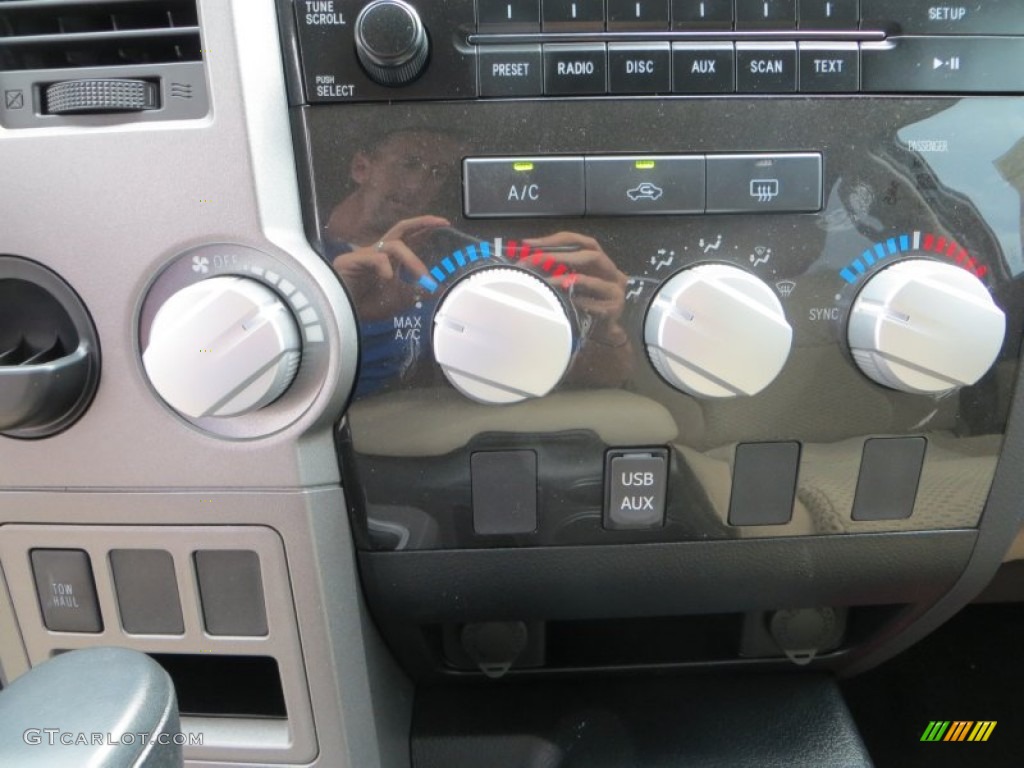 2013 Tundra TSS CrewMax - Pyrite Mica / Sand Beige photo #25