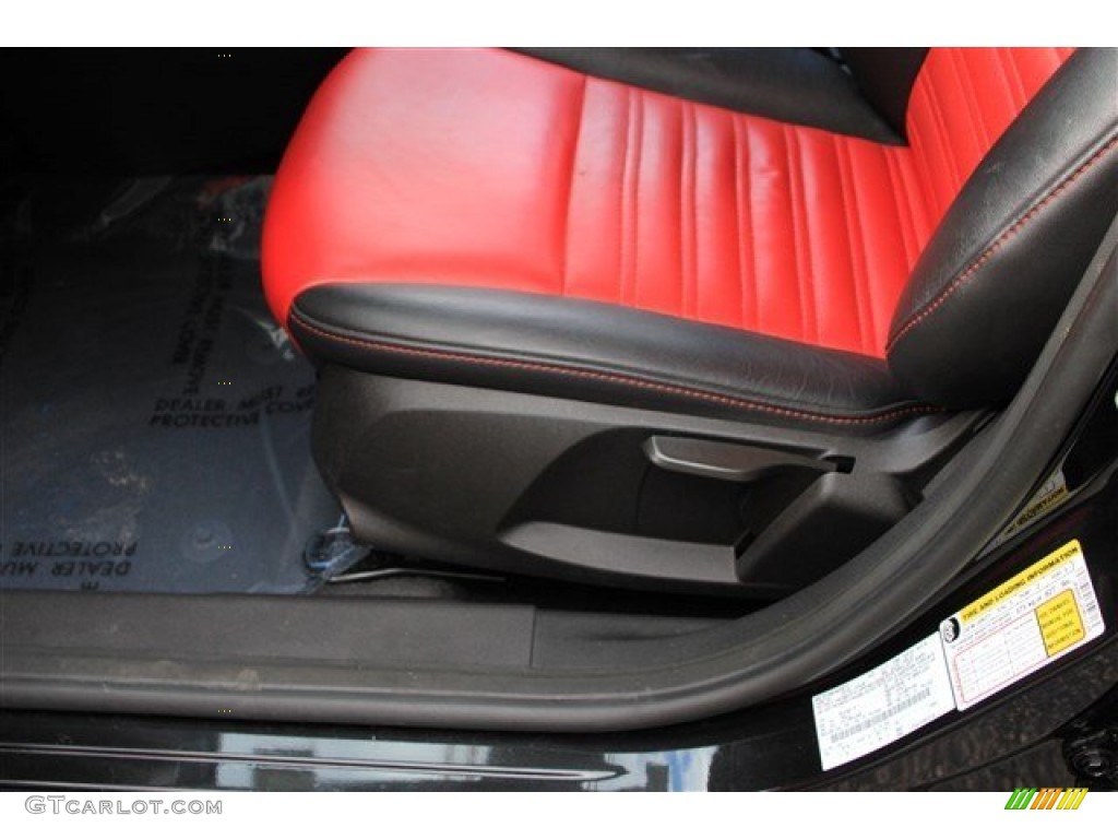 Race Red/Charcoal Black Interior 2012 Ford Fiesta SEL Sedan Photo #81946383