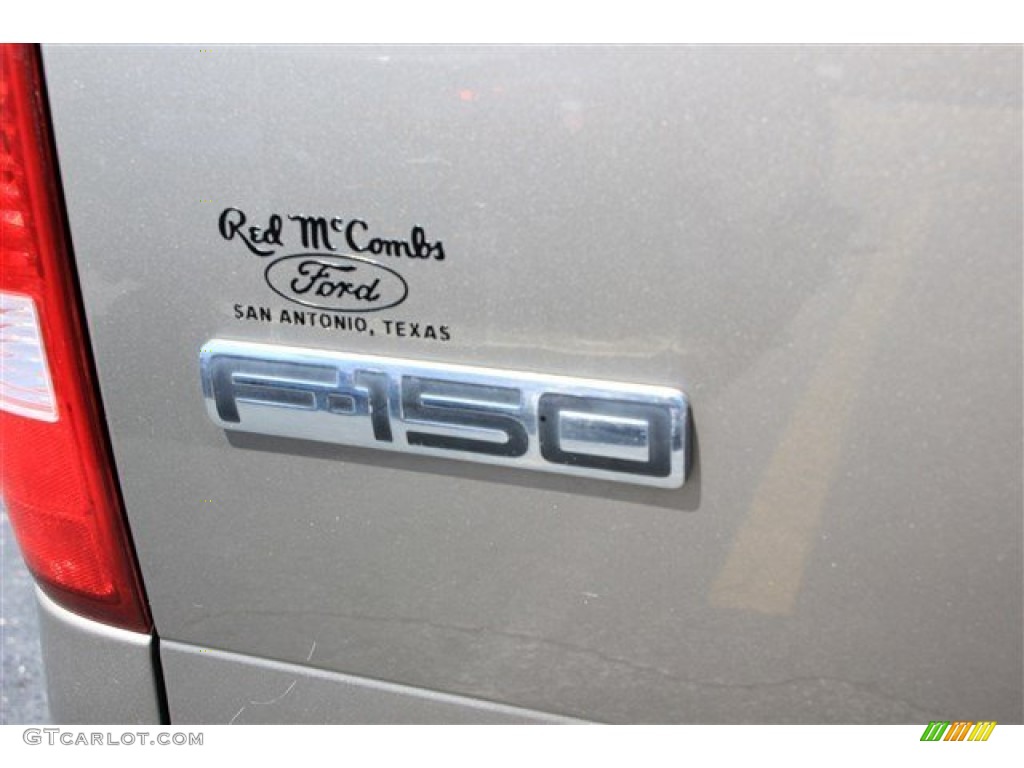 2005 F150 XL Regular Cab - Arizona Beige Metallic / Tan photo #2