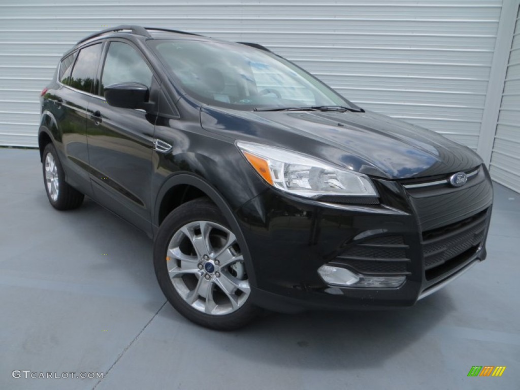 2013 Escape SE 1.6L EcoBoost - Tuxedo Black Metallic / Charcoal Black photo #2