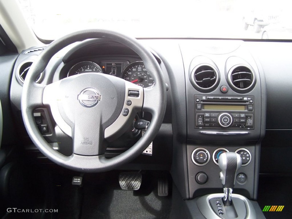 2011 Rogue S AWD - Pearl White / Gray photo #15
