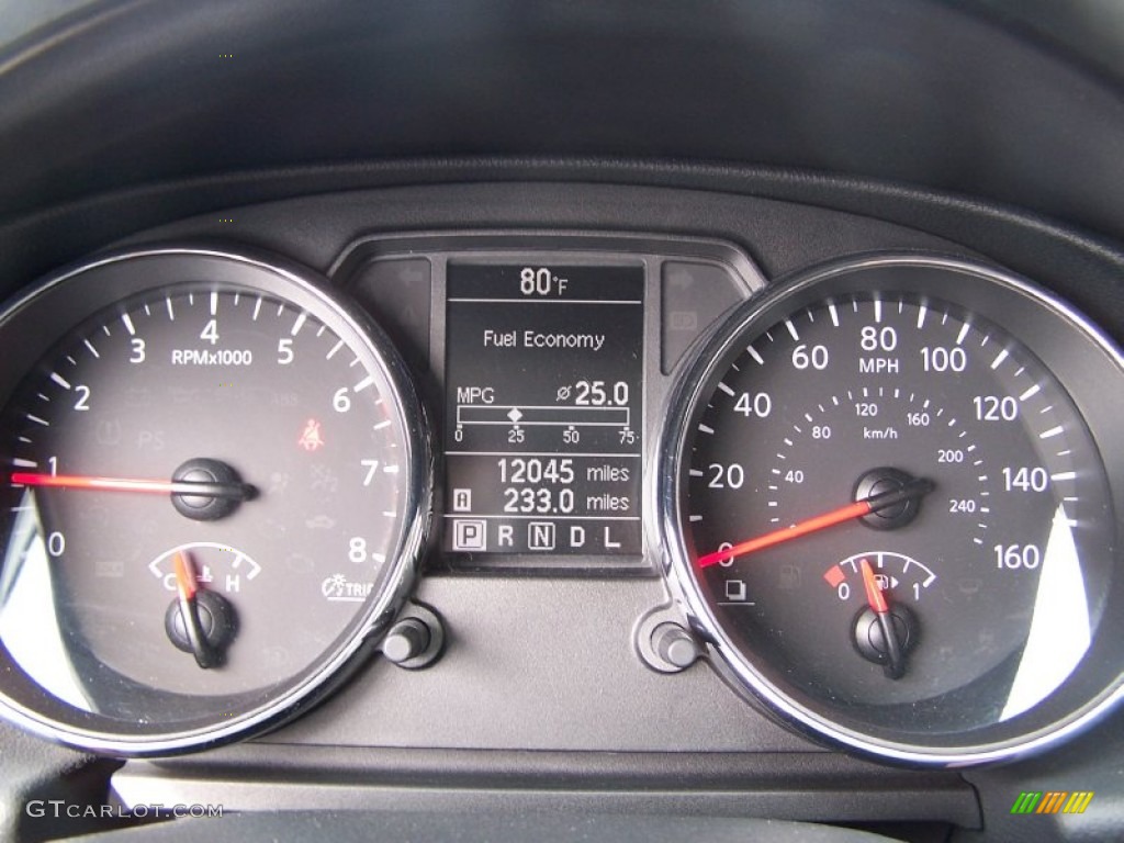 2011 Rogue S AWD - Pearl White / Gray photo #16