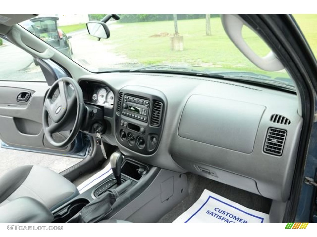 2006 Escape XLS - Norsea Blue Metallic / Medium/Dark Flint photo #17
