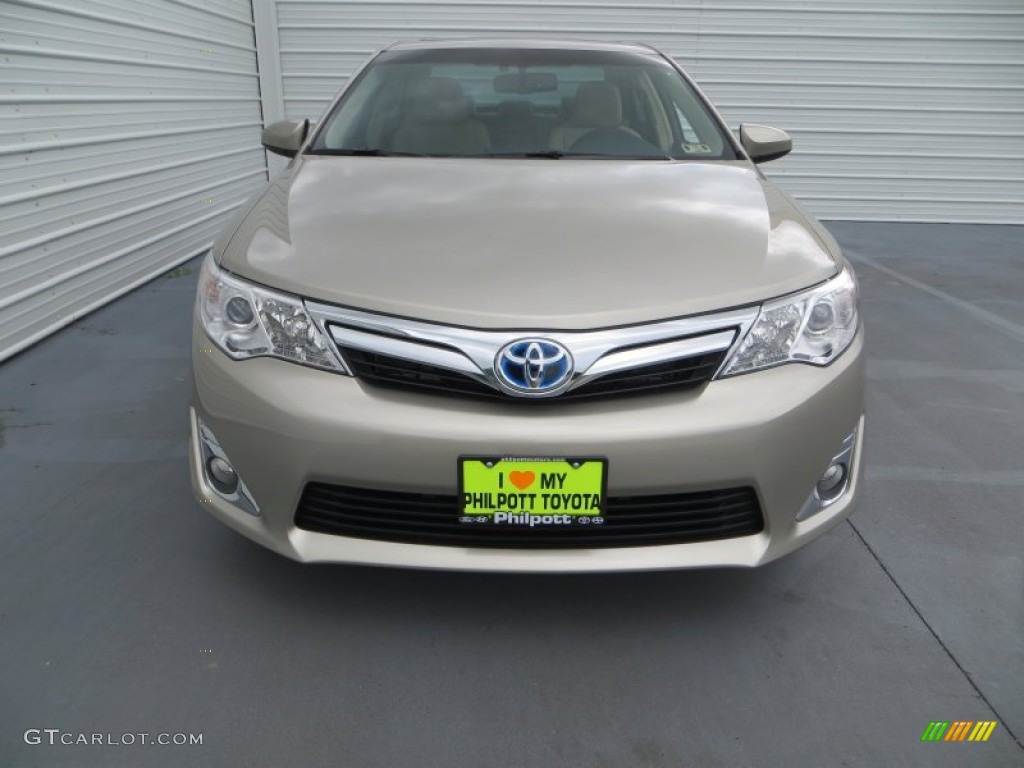2013 Camry Hybrid XLE - Champagne Mica / Ivory photo #8