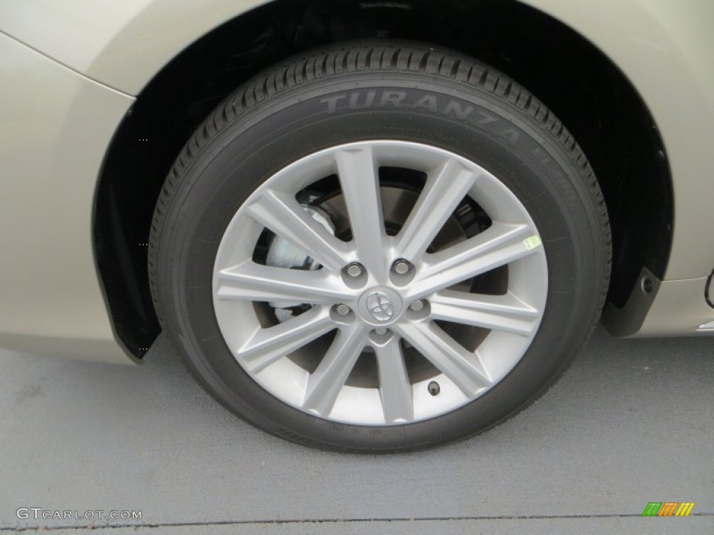2013 Camry Hybrid XLE - Champagne Mica / Ivory photo #10