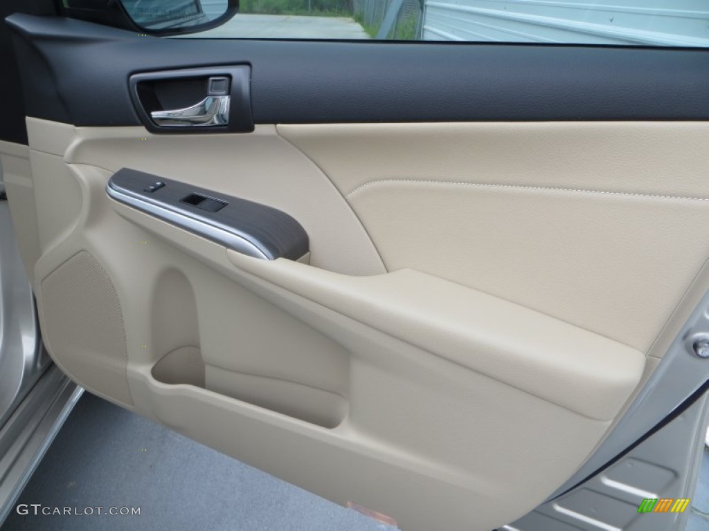 2013 Camry Hybrid XLE - Champagne Mica / Ivory photo #14
