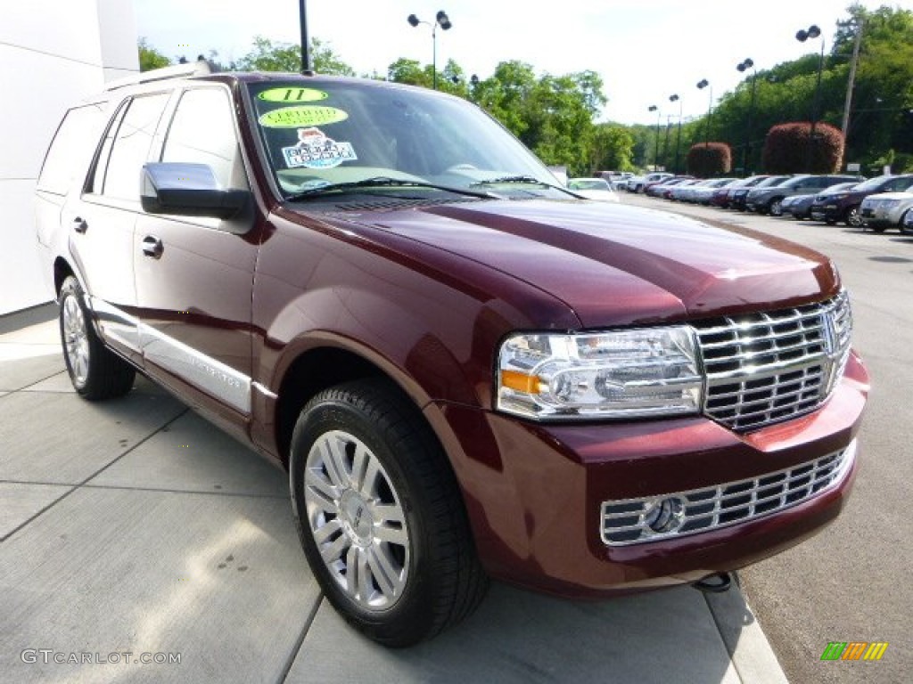 2011 Navigator 4x4 - Royal Red Metallic / Stone photo #6
