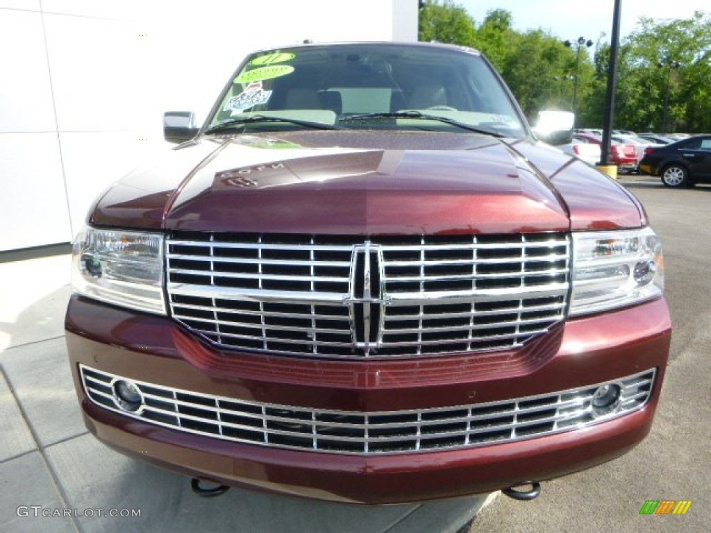 2011 Navigator 4x4 - Royal Red Metallic / Stone photo #7