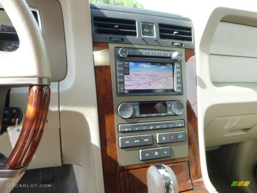2011 Navigator 4x4 - Royal Red Metallic / Stone photo #22