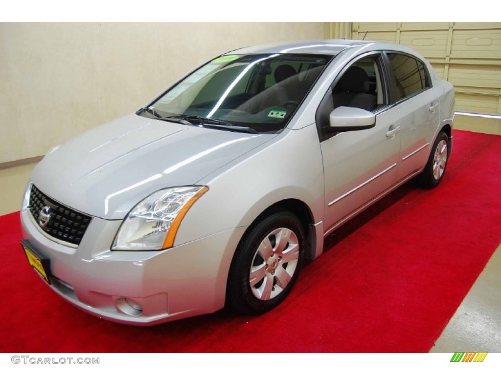 2009 Sentra 2.0 - Brilliant Silver / Charcoal photo #3