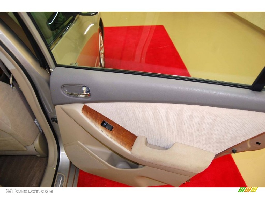 2009 Altima 2.5 S - Sonoran Sand Metallic / Blond photo #16