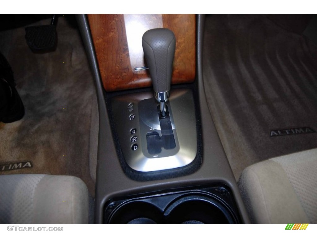 2009 Altima 2.5 S - Sonoran Sand Metallic / Blond photo #21
