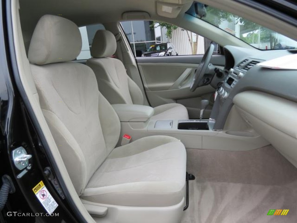 2011 Toyota Camry LE Front Seat Photo #81953673