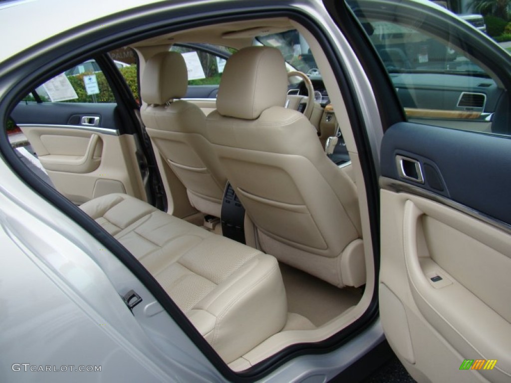 2009 MKS Sedan - Smokestone Metallic / Light Camel photo #13