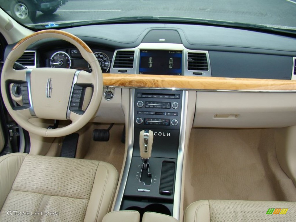 2009 MKS Sedan - Smokestone Metallic / Light Camel photo #14