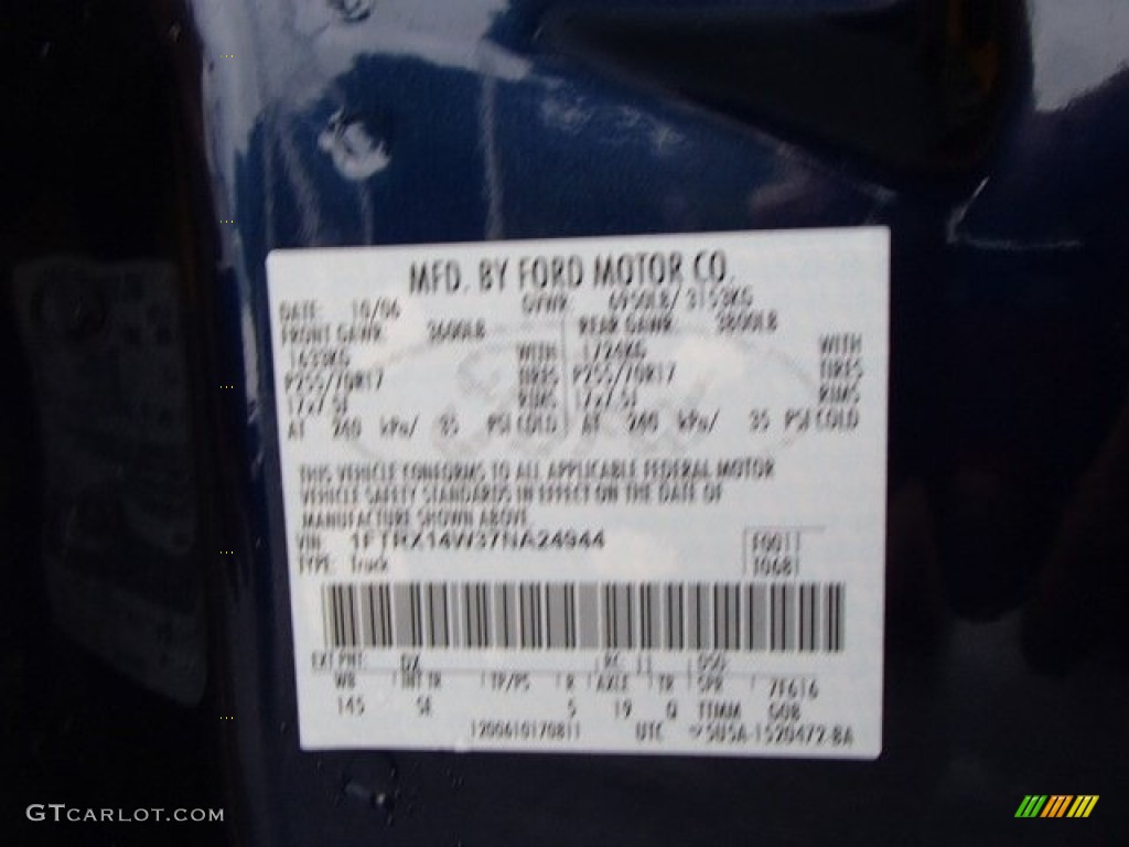 2007 F150 STX SuperCab 4x4 - Dark Blue Pearl Metallic / Medium Flint photo #20