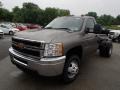 Mocha Steel Metallic - Silverado 3500HD WT Regular Cab 4x4 Chassis Photo No. 2