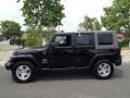 Black - Wrangler Unlimited Sahara 4x4 Photo No. 4