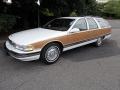 Front 3/4 View of 1996 Roadmaster Estate Collectors Edition Wagon