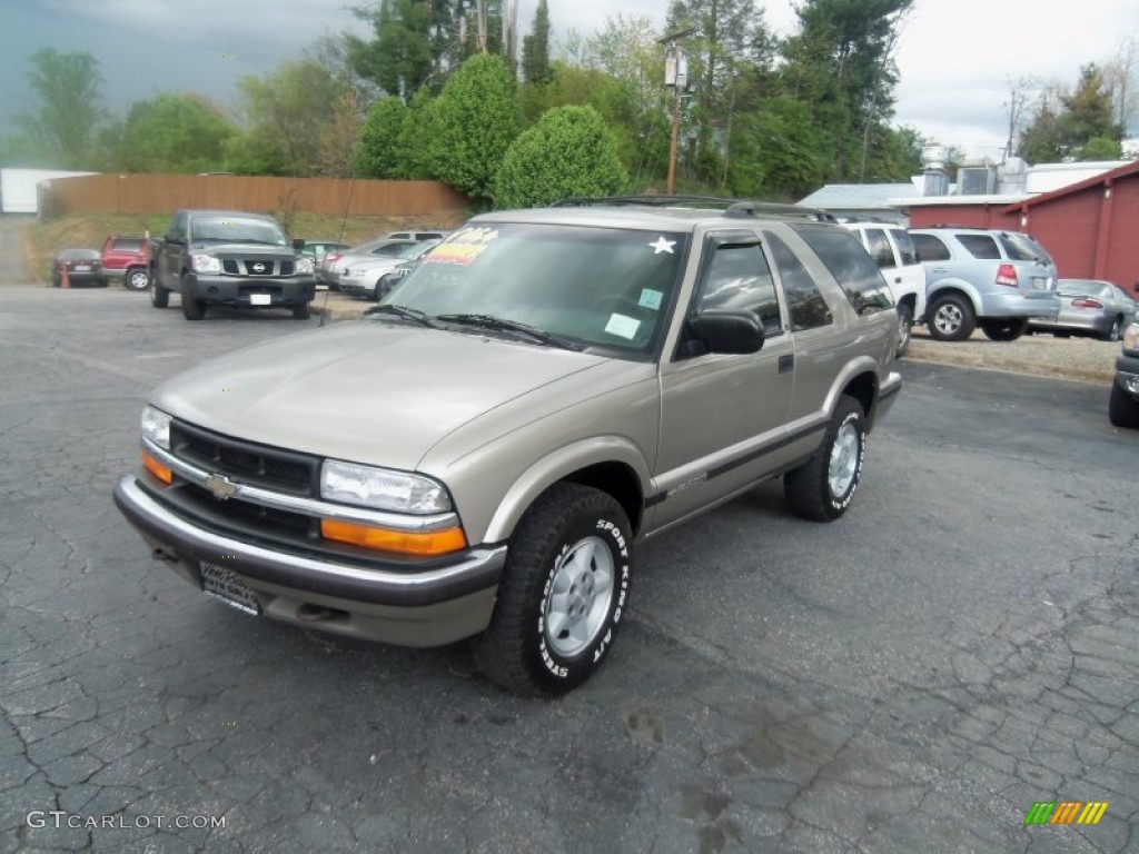 2000 Blazer LS 4x4 - Light Pewter Metallic / Graphite Gray photo #3