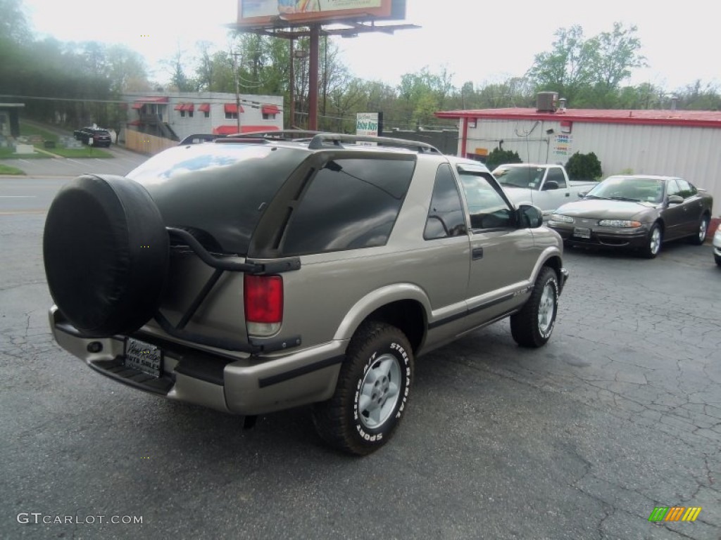 2000 Blazer LS 4x4 - Light Pewter Metallic / Graphite Gray photo #7