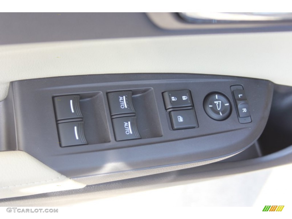 2014 Acura ILX 2.0L Premium Controls Photo #81965648