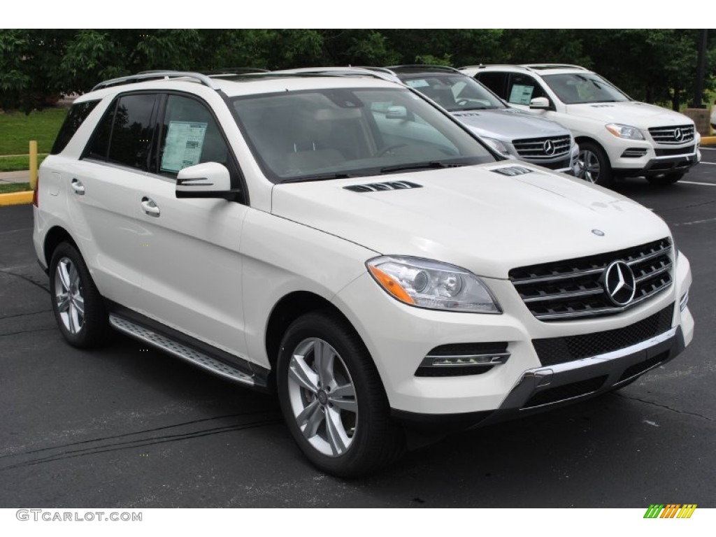 2013 ML 350 BlueTEC 4Matic - Arctic White / Almond Beige photo #1