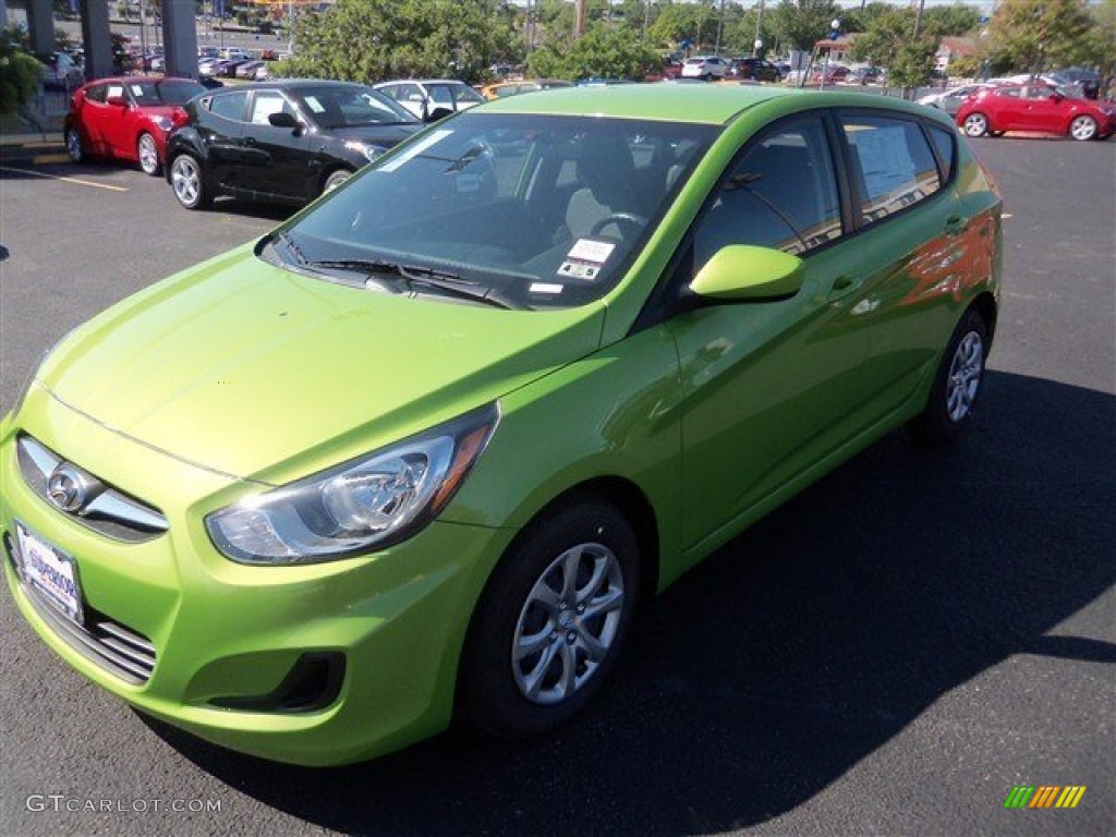 2013 Accent GS 5 Door - Electrolyte Green / Black photo #1