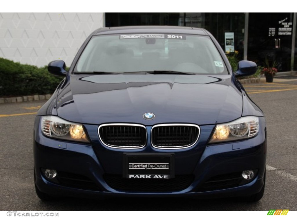 2011 3 Series 328i xDrive Sedan - Deep Sea Blue Metallic / Black photo #2