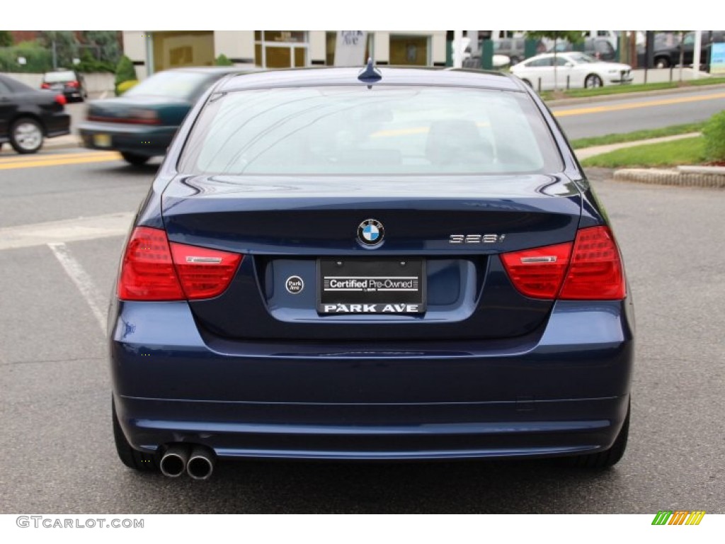 2011 3 Series 328i xDrive Sedan - Deep Sea Blue Metallic / Black photo #6