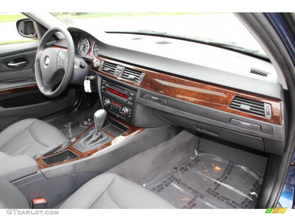 2011 3 Series 328i xDrive Sedan - Deep Sea Blue Metallic / Black photo #26