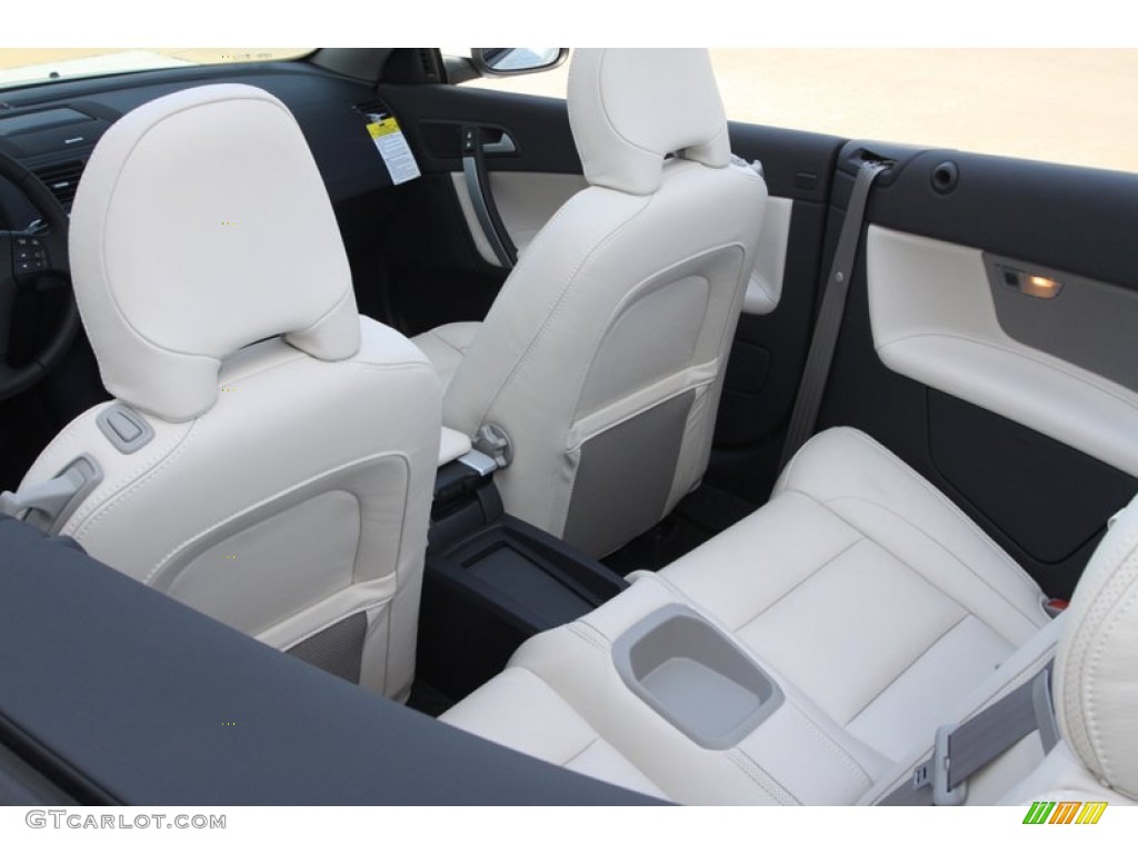 2013 C70 T5 - Ice White / Calcite/Off Black photo #24