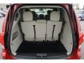 Redline 2 Coat Pearl - Grand Caravan SXT Photo No. 17