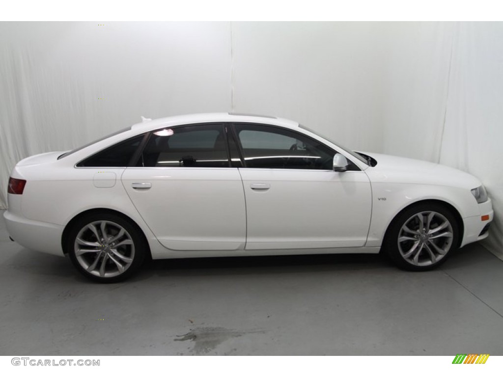 2011 S6 5.2 FSI quattro Sedan - Ibis White / Black photo #2