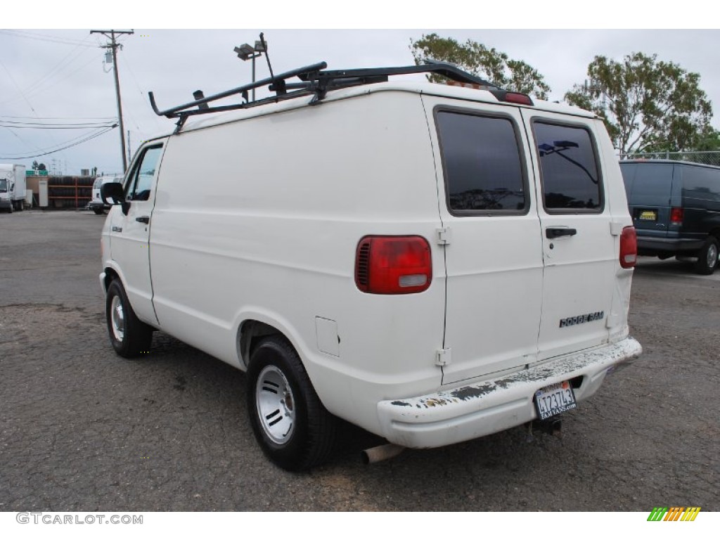 1994 Ram Van B250 Cargo - Bright White / Blue photo #7