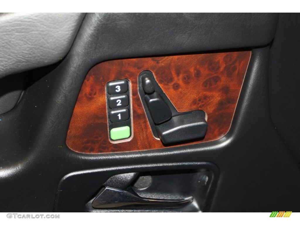 2007 Mercedes-Benz G 500 Controls Photo #81978721
